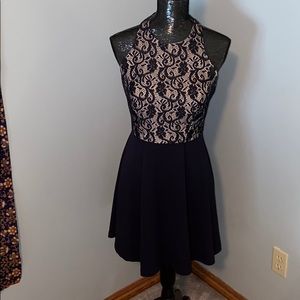 Women’s dress